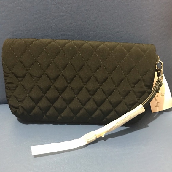 Vera Bradley retired folded flap wristlet - Picture 4 of 16